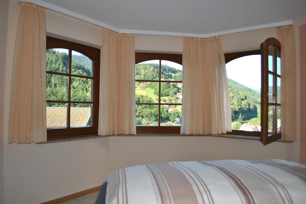 Ferienwohnung Schwarzwaldsteig Bad Peterstal-Griesbach Oda fotoğraf